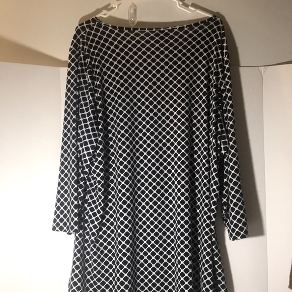 Avenue top size 22 24 long sleeves navy square pattern white office core - Picture 8 of 10